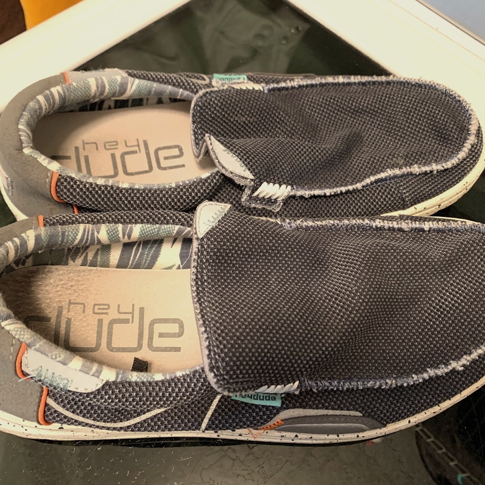 Hey DUDES SZ 8